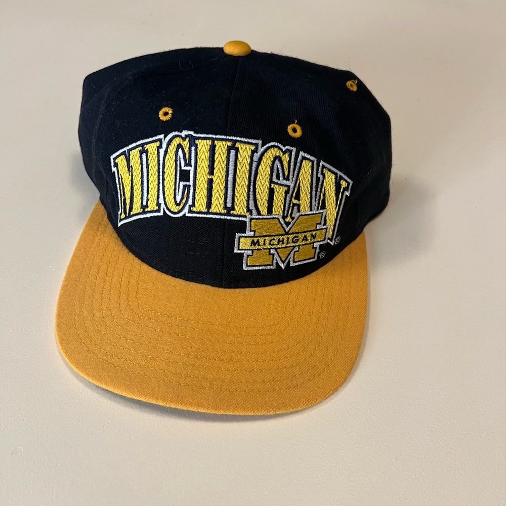 Vintage 90s Michigan Starter SnapBack hat